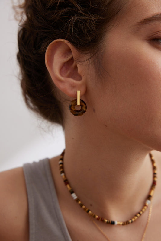 Amber set