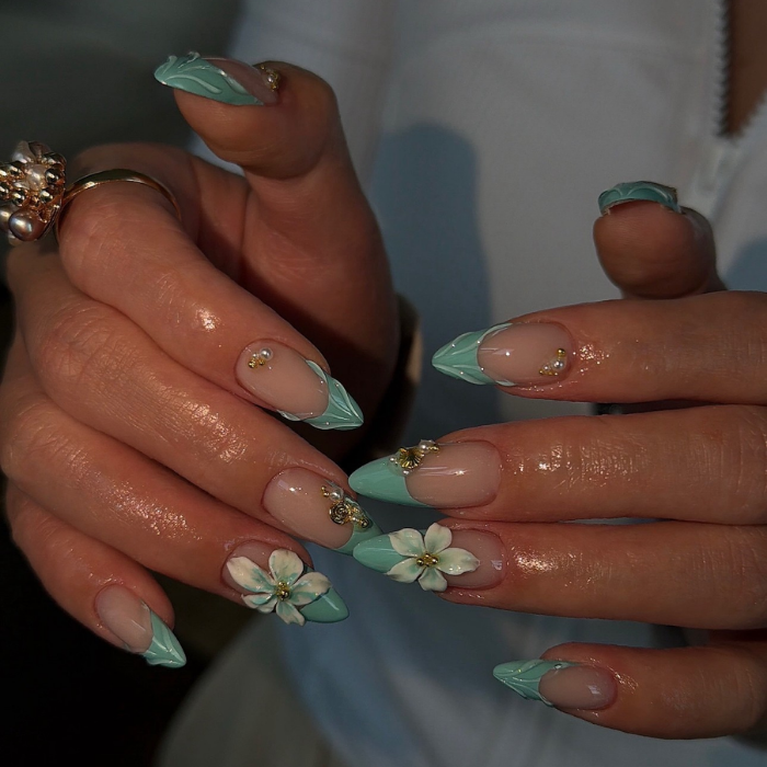 Turquoise Floral