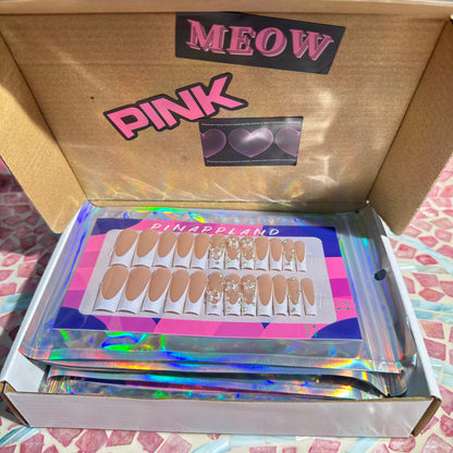 [TreasureBox] 6+1 Sets Of 24PCS Press On Nails