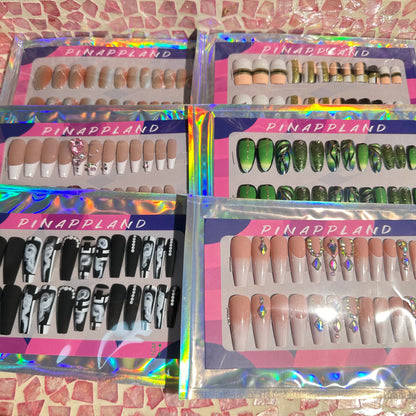 [TreasureBox] 6+1 Sets Of 24PCS Press On Nails
